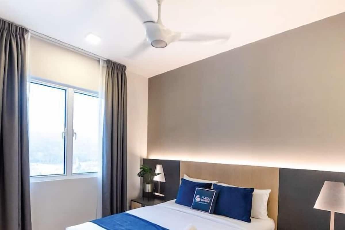 3 bedrooms, iron/ironing board, free WiFi, bed sheets