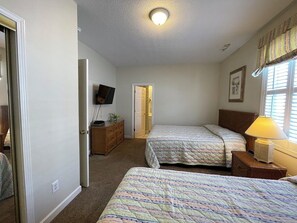 4 bedrooms, internet, bed sheets