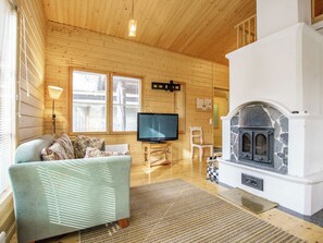 TV, fireplace - Honkalinna by Interhome (Isojoki)