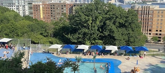 Nice 2bedroom Apt with Patio Included to Enjoy