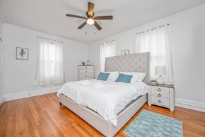 Family Apartment, 4 Bedrooms, 2 Bathrooms | 4 bedrooms, individually furnished, free WiFi