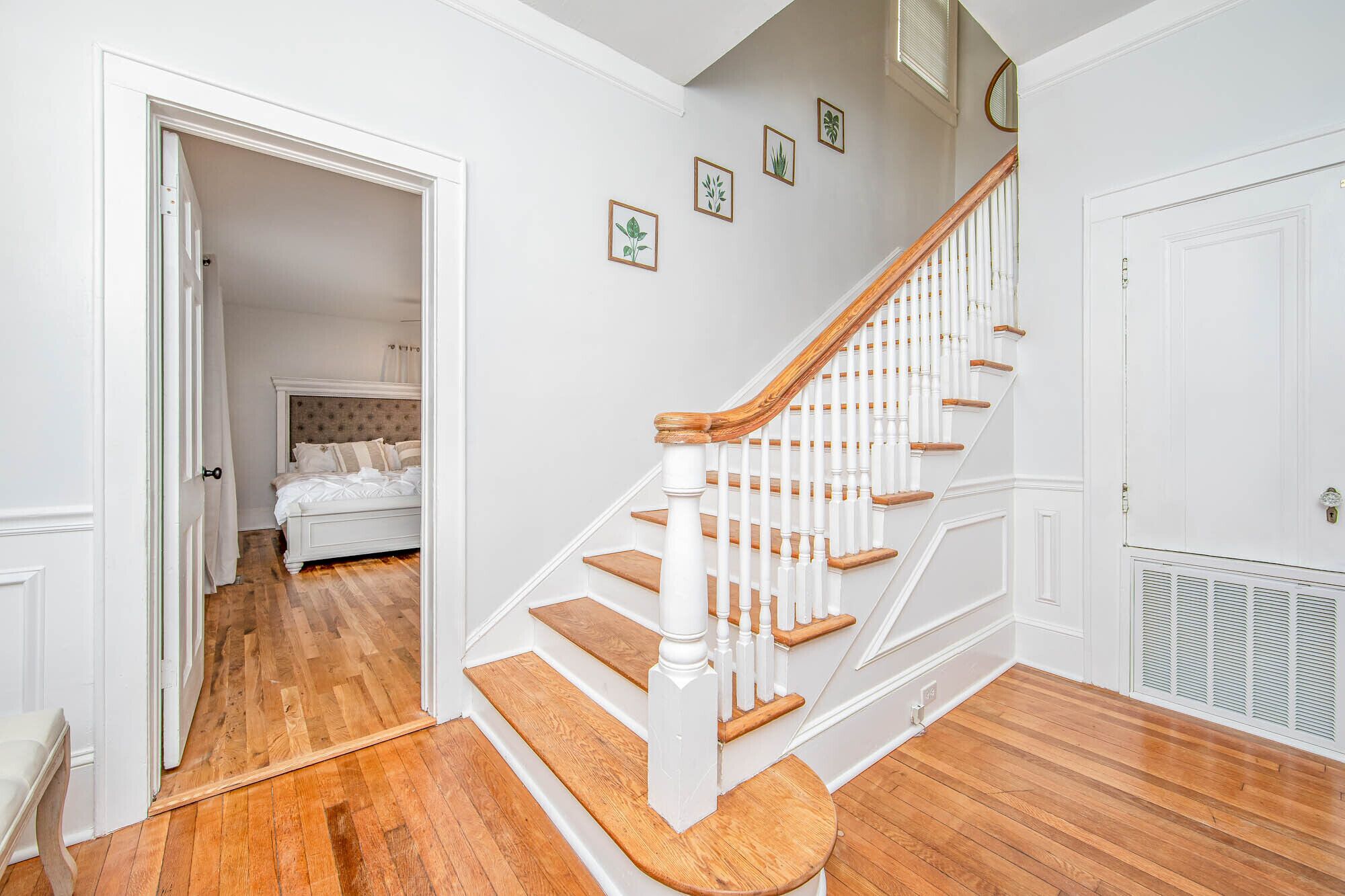 Family Apartment, 4 Bedrooms, 2 Bathrooms | 4 bedrooms, individually furnished, free WiFi