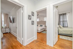 4 chambres, ameublement personnalisé, Wi-Fi gratuit