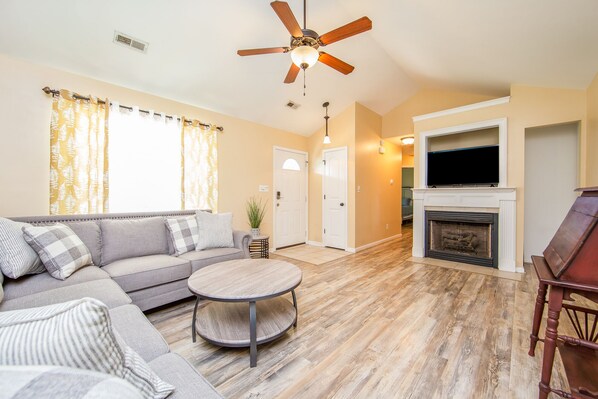 32-inch TV with cable channels - The Strickland Stopover (Fayetteville)