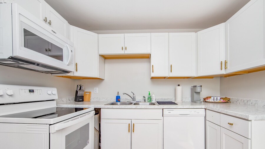 The Ramsey Rose Residence