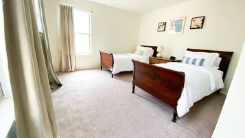 3 bedrooms, bed sheets