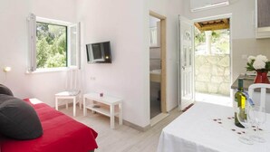 Ảnh chưa phân loại, 2 trong số 38 ảnh, nút