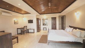 Room - The Byke Sai Cottage, Mahabaleshwar (Satara)