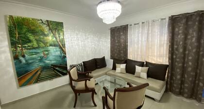 Séjour accueillant de 3 chambres à 4 chambres à Saint-Domingue