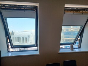 Interior - Serviced Accommodation 16 Premier Lodge (Southampton)