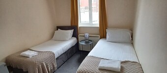 Penthouse Accommodation 1- Premier Lodge