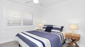 3 bedrooms - Amaroo – Close to River and Beaches (Hawks Nest)