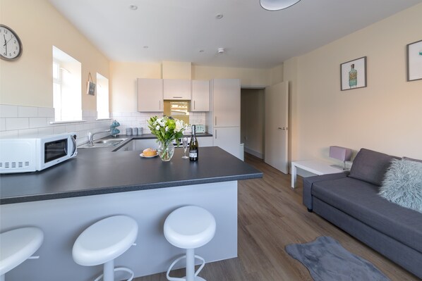 City Apartment | Private kitchen - Apartment 4 Isabella House Hereford (Hereford)