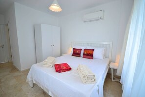 Vila | 3 quartos, individualmente decorados, individualmente mobiliados