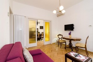 House (Duplex Three Bedroom Apartment) | Living room