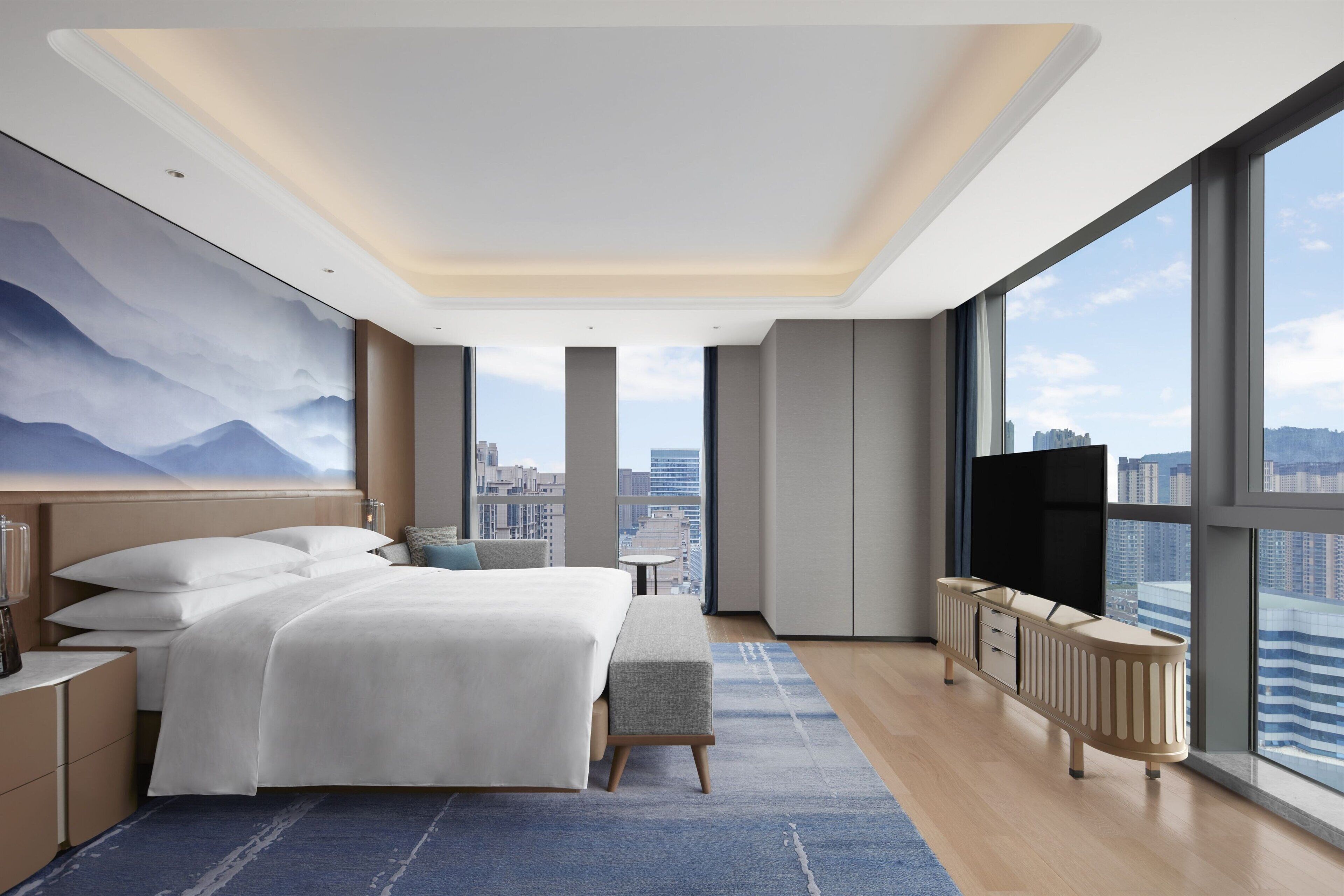 华丽套房, 1 张特大床 | 迷你吧、客房内保险箱、办公桌、熨斗/熨衣板