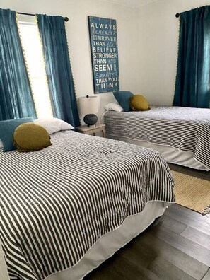 2 soverom, strykejern/-brett, wi-fi og sengetøy