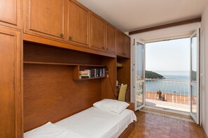 Apartment (1Bedroom Suite,Balcony, Sea view) | 2 bedrooms, free WiFi, bed sheets - Beautiful Nest Rooms (Dubrovnik)