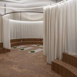 Couples treatment rooms, sauna, steam room, hot springs, body treatments