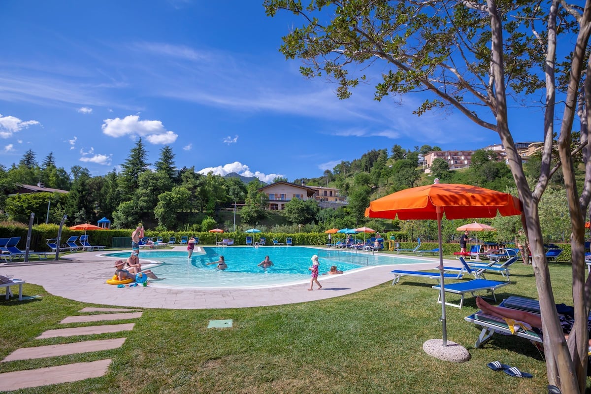 Seasonal outdoor pool