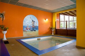 Seasonal outdoor pool - Residence Bellevue Modern Apartments (Tremosine)