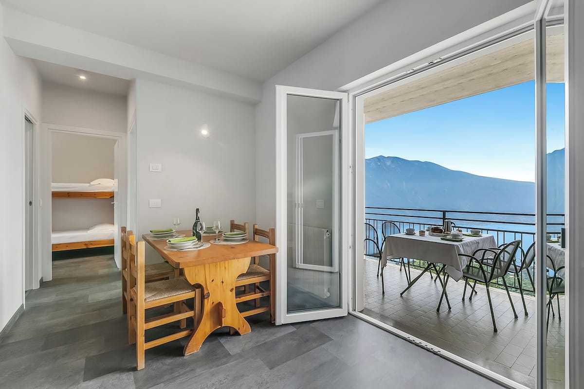 Family Apartment, Multiple Bedrooms, Mountainside (Bellevue Modern Apartment 10) | View from room