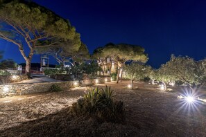 Property grounds - Villa Gaia Syros | 1800's Stone Building (Syros Ano Manna)