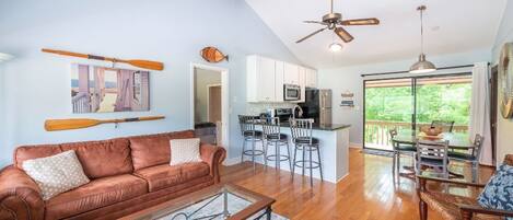 Fernseher, DVD-Player