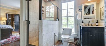 The Brigadoon Breathtaking Cottage in Leipers Fork