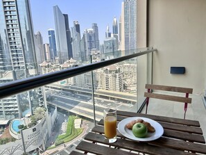 Apartment (0 Bedroom) | Balcony - Fashion Avenue Dubai Mall Residences - Studio with balcony (Dubai)