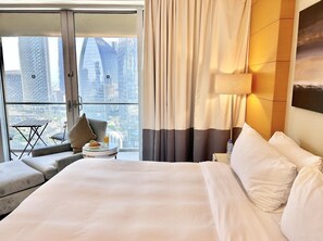 Departamento (0 Bedroom) | Insonorización, tabla de planchar con plancha y ropa de cama 
