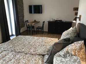 10 soverom, reiseseng for barn, wi-fi (inkludert) og sengetøy