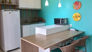Apartment | Private kitchen - Flat Beira Mar Marulhos (Ipojuca)
