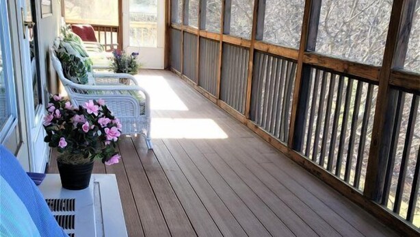 Talo (Mountain Top Retreat) | Parveke