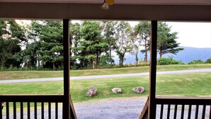 Talo (Mountain Top Retreat) | Parveke