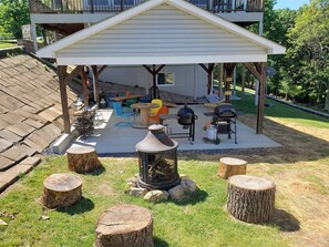 House (Mountain Top Retreat) | Property grounds