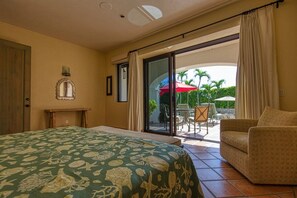 Deluxe House | 6 bedrooms, iron/ironing board, free WiFi, bed sheets - Casa Juan (San José del Cabo)