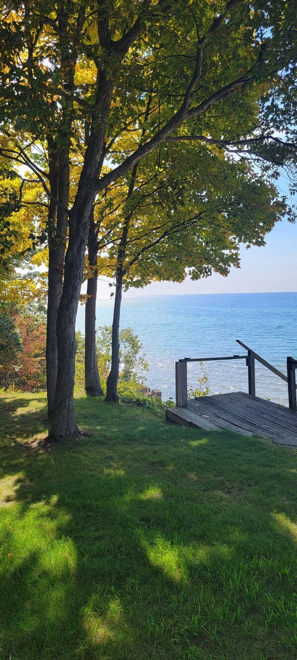 Property grounds - Sunset Evenings with Unbelievable View of Lake Michigan with a Private Beach (Holland)