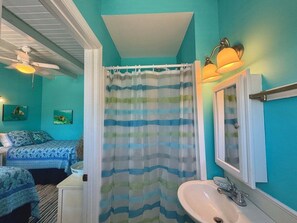 Bathtub