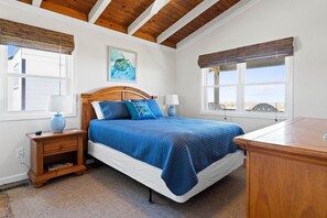 4 bedrooms, WiFi, bed sheets