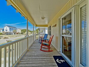 Property grounds - M T Nest / 2532 Marsh Hen Drive - Coastal Vacation Resorts (Oak Island)