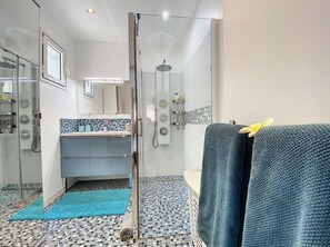 Hair dryer, towels