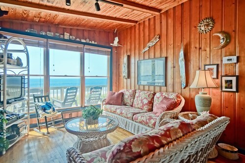 Sailors Rest / 4825 West Beach Drive - Coastal Vacation Resorts