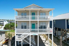 Exterior - 0cean Horizons / 5222 E Beach Drive (Oak Island)