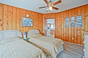 3 bedrooms, Internet