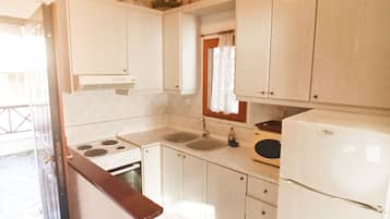Nhà Duplex dành cho gia đình | Bếp riêng | Tủ lạnh, lò vi sóng, lò nướng, bếp nấu