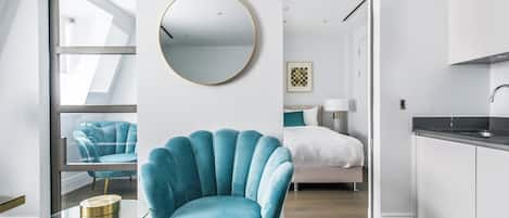 1 bedroom, iron/ironing board, travel cot, free WiFi