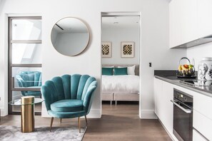 Interior - Stunning One bed walking distance to Covent Gardens (London)