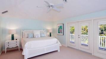 4 bedrooms, free WiFi, bed sheets