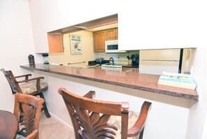 Condo (Villa Sanibel 2B) | Private kitchen